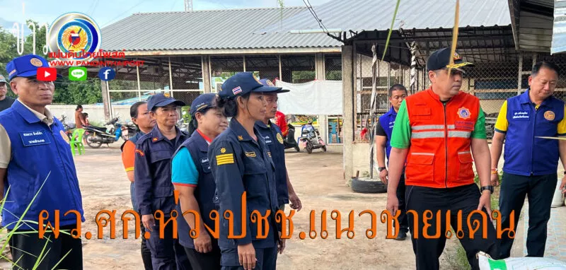 ผว.ศก.ตรวจหลุมหลบภัยหมู่บ้านแนวชายแดนเขาพระวิหารจังหวัดศรีสะเกษ