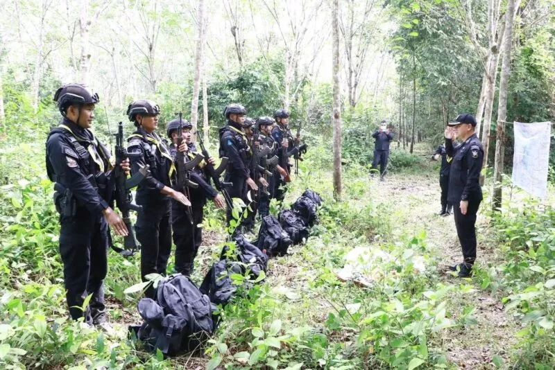 ทหารพรานที่ 45 ลงพื้นที่ตรวจเยี่ยมให้กำลังใจ ชุดปฏิบัติการจรยุทธ์ กองร้อยทหารพรานที่ 4503