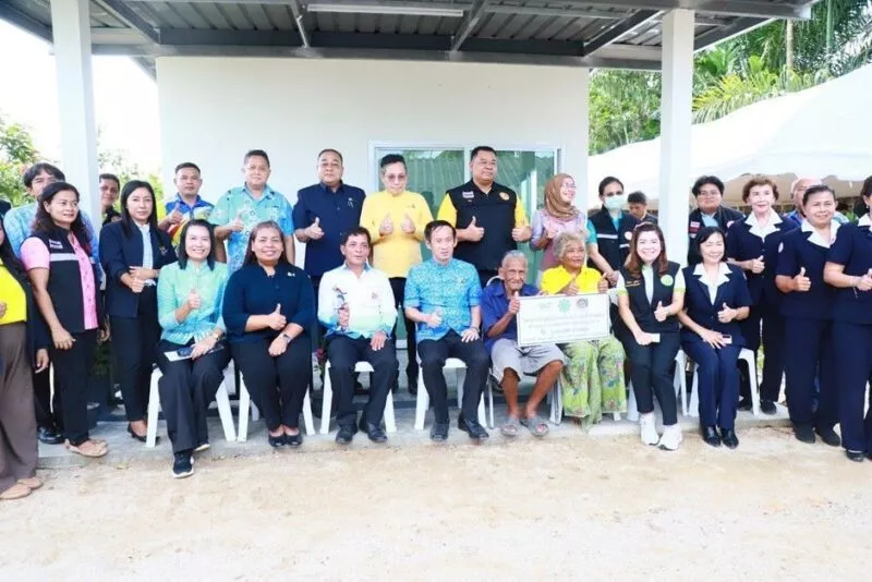 ตรังมอบบ้านตาม ”โครงการบ้านห่วงใยจากใจ GLO ประจำปี 2568”