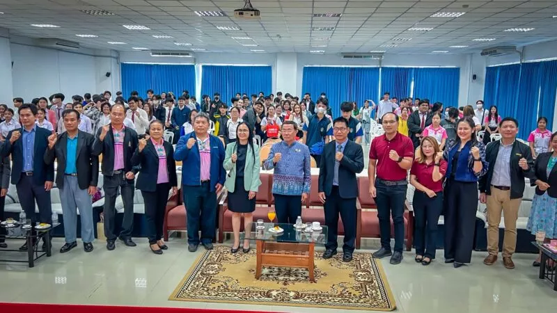 ม.ราชภัฏมหาสารคาม ร่วมกับ ส.จัดหางานมหาสารคาม จัด “RMU JOB FAIR” เปิดโอกาสให้นักศึกษาจบใหม่ ได้สมัครงานกับบริษัทชั้นนำอย่างใกล้ชิด