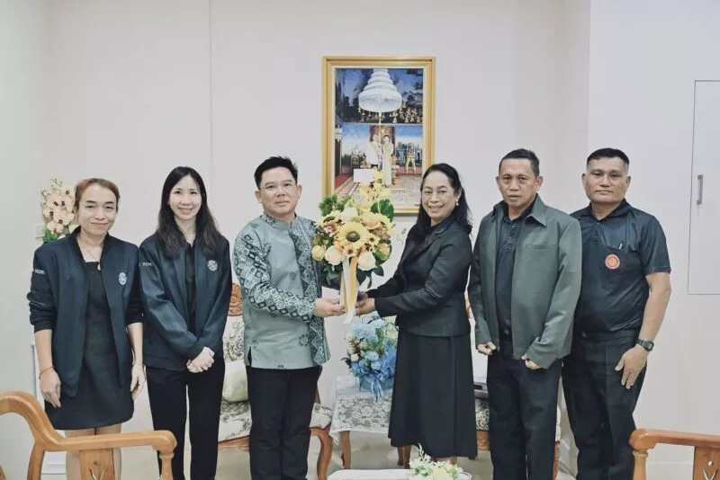 เจ้าหน้าที่เรือนจำ – ตรวจคนเข้าเมือง – คุมประพฤติ เข้าพบ เลขาฯ ศอ.บต. เตรียมต่อยอดวิชาภาษาไทย ให้ผู้ต้องราชทัณฑ์ นำร่อง จ.นราธิวาส