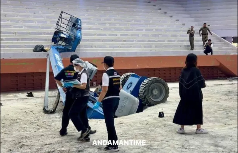 สุดสลด..พื้นโรงยิมเทศบาลนครตรังถล่ม รถบูมลิฟท์ร่วงดับ 2 ศพ คู่สามี–ภรรยาคนงานระบบไฟ–แอร์