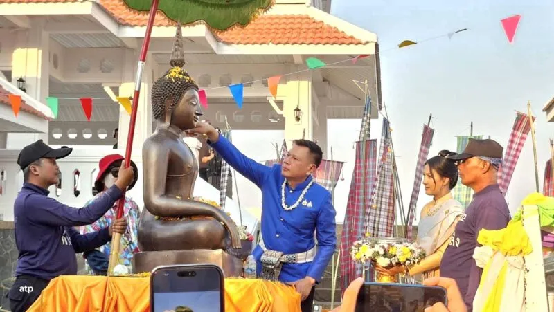 องค์กรภาคประชาชนร่วมเปิดงาน​สงกรานต์สุดยิ่งใหญ่อลังการ​ ภายใต้ชื่องาน “เย็นทั่วหล้า มหาสงกรานต์ Muk-Savan Fun & Fin Festival” ชูเอกลักษณ์วัฒนธรรมสองฝั่งโขง เชื่อมความสัมพันธ์ไทย-ลาว