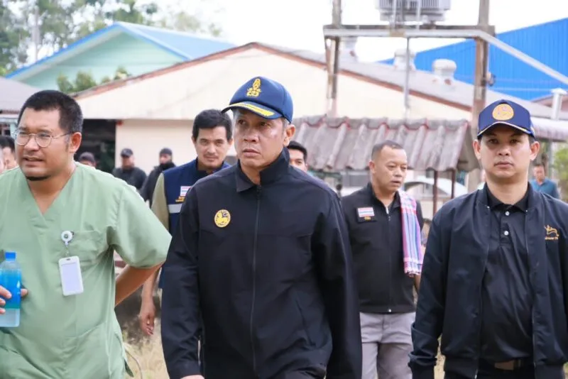 ผู้ว่าฯ นราธิวาส ลงพื้นที่ “รพ.เจาะไอร้อง”