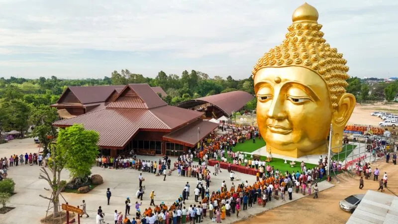 โครงการ “1 อำเภอ 1 แลนด์มาร์ค หิ้วตะกร้า นุ่งไทย ใส่บาตร สืบสานวัฒนธรรมไทย ใส่ใจสังคม”