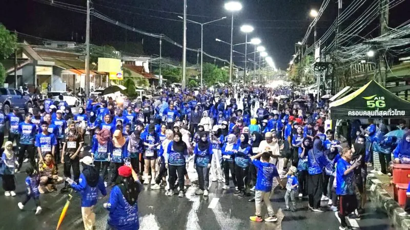 พลังมวลชนนับพันฝ่าสายฝน! ร่วมใจวิ่งการกุศล พลิกฟื้นตลาดน้ำยะกัง 100 ปี
