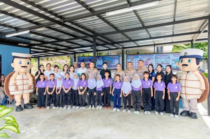 ทัพเรือภาคที่ 3 เปิดศูนย์เรียนรู้ระบบนิเวศทางทะเล “พันวารักษ์”