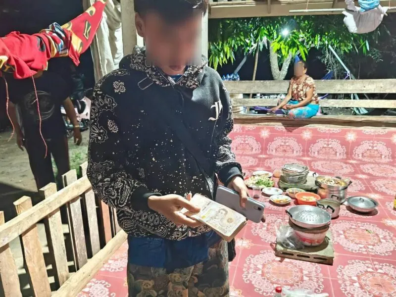 อ.ทองผาภูมิ แบงค์ปลอมระบาด!! ฝ่ายปกครองอำเภอ ร่วมตรวจสอบ พบการนำธนบัตรปลอมมาใช้ซื้อสินค้าในพื้นที่