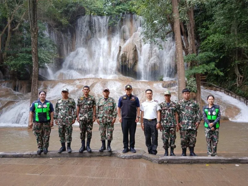 อุทยานแห่งชาติไทรโยค เปิดชมและลงเล่นน้ำ น้ำตกไทรโยคน้อย ได้แล้ว  แต่ต้องระวังช่วงน้ำไหลลงบันไดทางขึ้น-ลง