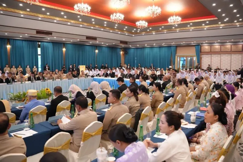 นายกมูลนิธิ “สานใจไทย สู่ใจใต้” เปิดโครงการ “สานใจไทย สู่ใจใต้” รุ่น 47 เปิดพื้นที่อันดามัน สานสัมพันธ์ 120 เยาวชนชายแดนใต้