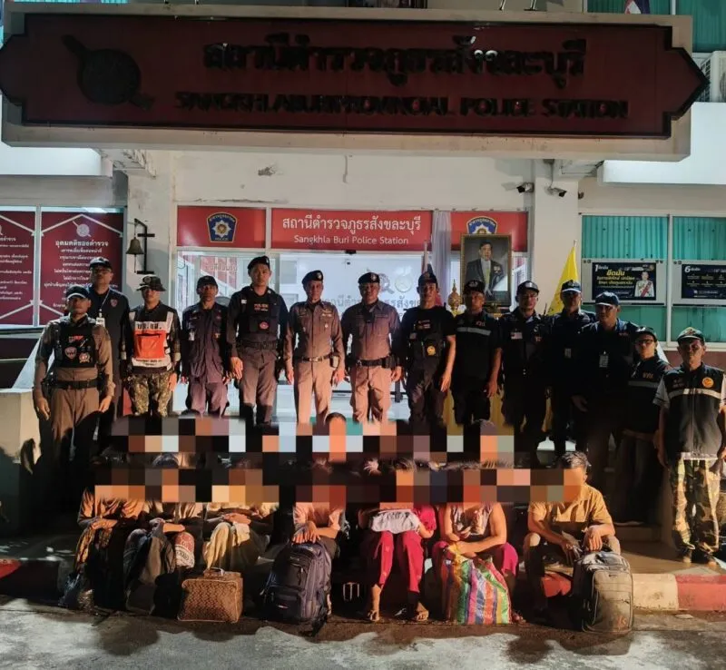 สังขละบุรี จับ 14 แรงงานพม่า ข้ามแดนซุกป่ารอรถมารับ สุดท้ายไม่รอด