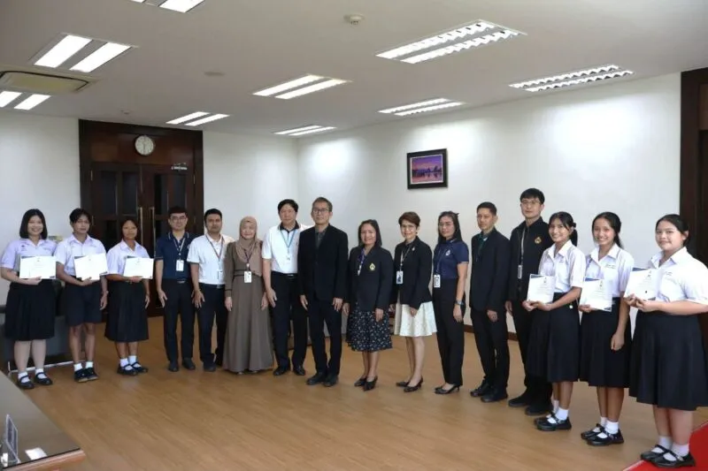 ศาลจังหวัดพังงา มอบเกียรติบัตรนักเรียนฝึกประสบการณ์วิชาชีพ