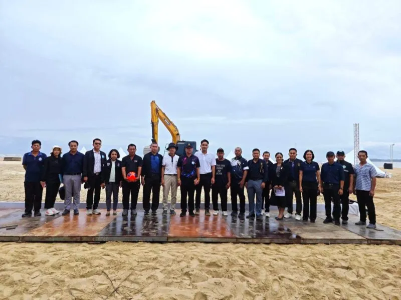 ตรวจสอบสนามฟุตบอลชายหาด พร้อมรับ 12 ชาติร่วมชิงชัย